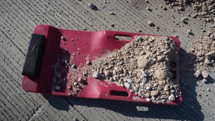 Texas Trooper Nearly Buried by Caliche During Dump Truck Inspection
