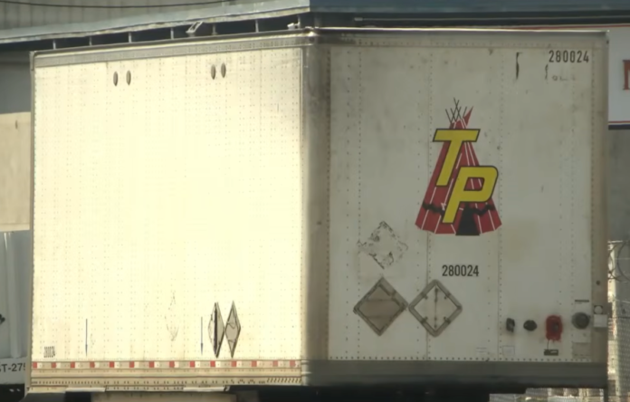 Trucking company collapse sparks class action over unpaid wages and benefits
